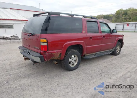 2004 Chevrolet Suburban 1500 Z71 from USA, damaged, VIN 3GNFK16Z84G215859